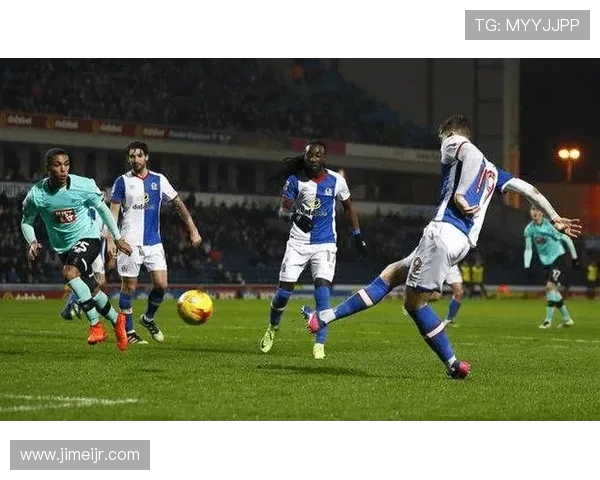 诺维奇主场迎战布莱克本期待精彩对决与激烈竞争